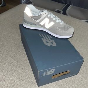New balance shoes (new in box)